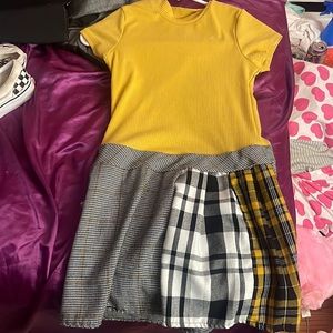 im selling a dress worn once very comfortable